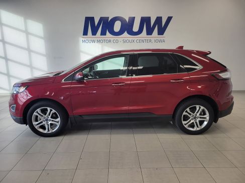 Used 2018 Ford Edge Titanium w/ Ford Safe & Smart Package image 1