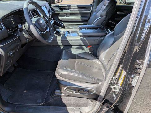 Certified 2024 Jeep Wagoneer 4WD image 12