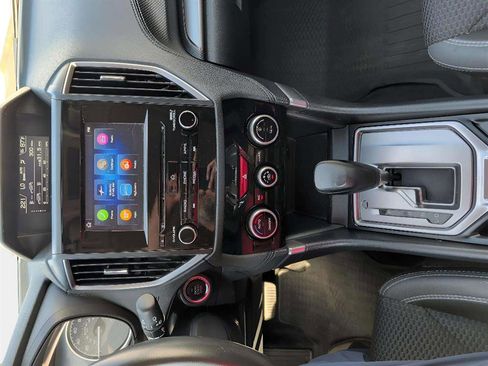 Used 2019 Subaru Forester Premium image 15