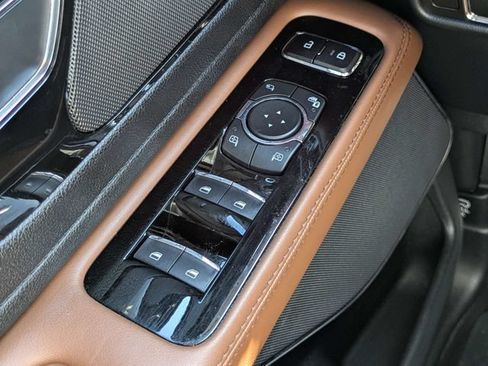 Used 2023 Lincoln Aviator Reserve w/ Equipment Group 201A RWD image 24