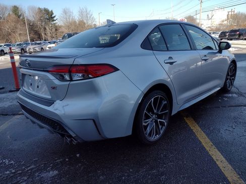 Used 2022 Toyota Corolla SE image 7