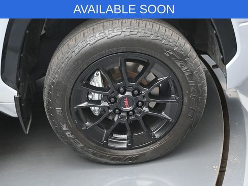 Used 2024 Toyota Tundra Platinum w/ TRD Off-Road Package AWD/4WD image 38
