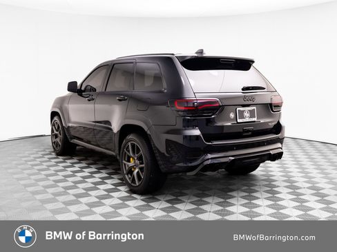 Used 2020 Jeep Grand Cherokee Trackhawk AWD/4WD image 3