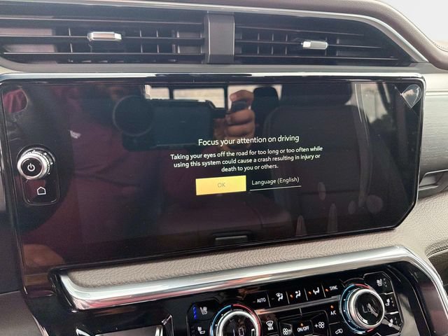New 2026 GMC Sierra 1500 Denali w/ Technology Package AWD/4WD image 23