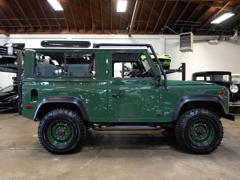 Used 1997 Land Rover Defender 90 image 86