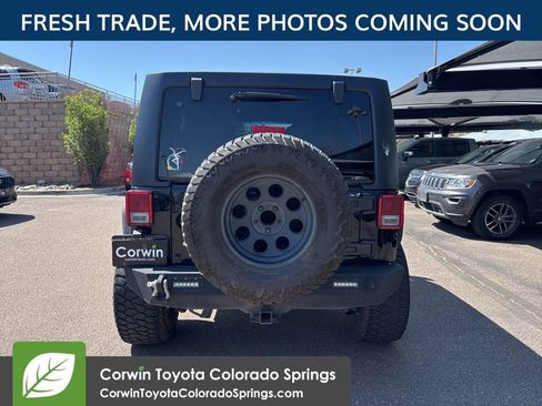 Used 2015 Jeep Wrangler Unlimited Sport w/ Quick Order Package 24S AWD/4WD image 7
