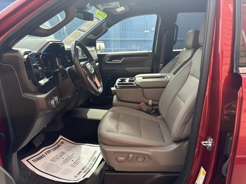 Used 2022 GMC Sierra 1500 SLT w/ Max Trailering Package AWD/4WD image 13