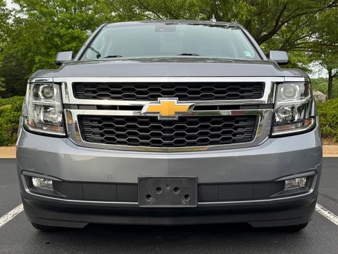 Used 2020 Chevrolet Suburban LT AWD/4WD image 4