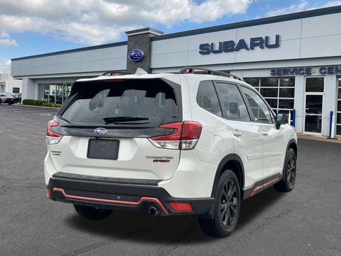 Used 2023 Subaru Forester Sport image 7