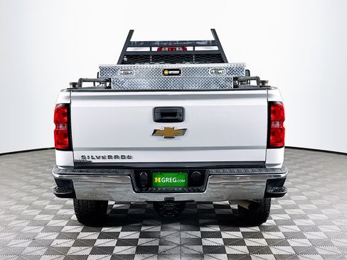 Used 2019 Chevrolet Silverado 2500 W/T w/ WT Convenience Package image 11