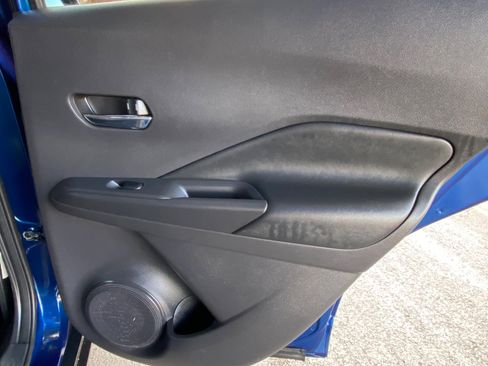 Used 2020 Nissan Kicks SR w/ SR Premium Package image 41