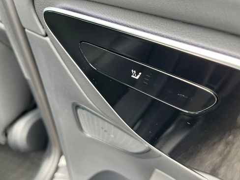 Certified 2024 Mercedes-Benz GLC 43 AMG 4MATIC image 19