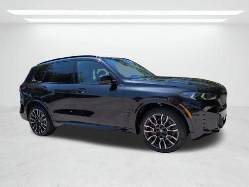 New 2026 BMW X5 xDrive40i w/ M Sport Package AWD/4WD image 2