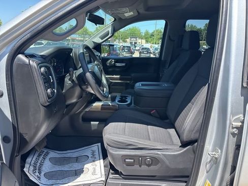 Used 2021 Chevrolet Silverado 1500 LT Trail Boss AWD/4WD image 16