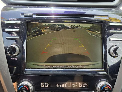 Used 2023 Nissan Murano SV AWD/4WD image 19