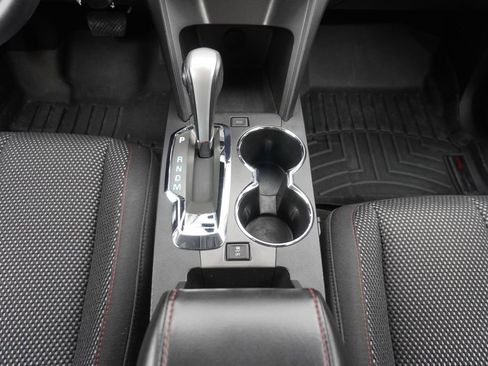 Used 2015 Chevrolet Equinox LT w/ Driver Convenience Package image 22