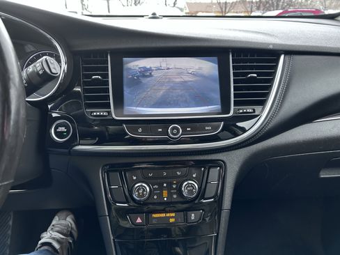 Used 2018 Buick Encore Essence image 21
