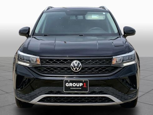Used 2022 Volkswagen Taos SE AWD/4WD image 4