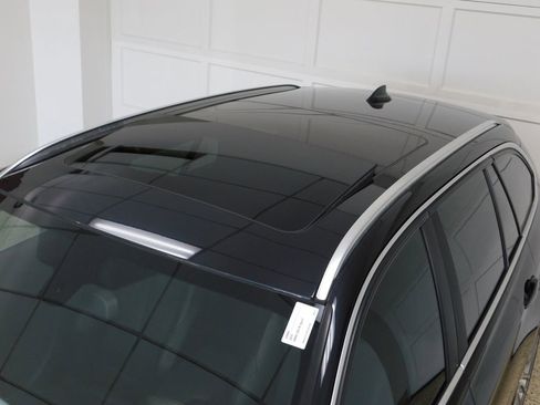 Used 2015 BMW 328i xDrive Wagon AWD/4WD image 18