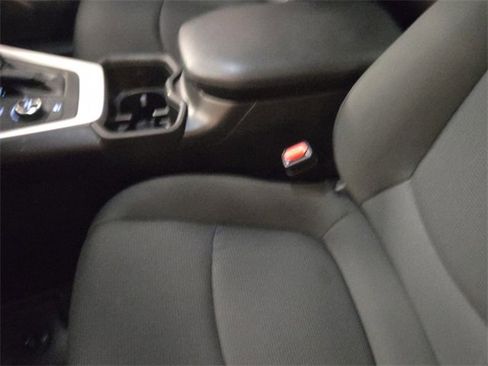 Used 2024 Toyota RAV4 LE image 21