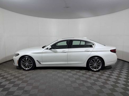 Certified 2023 BMW 530i xDrive w/ Premium Package AWD/4WD image 4