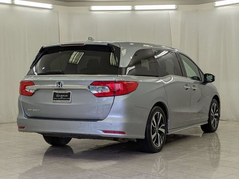 Used 2018 Honda Odyssey Elite image 9