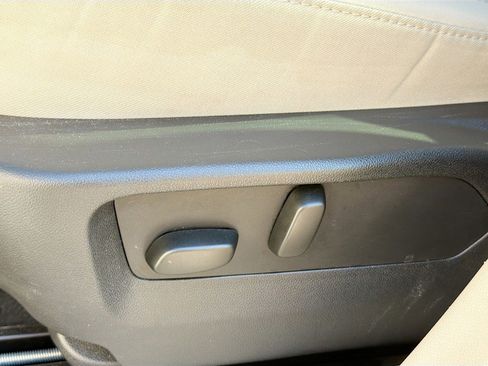 Used 2023 Buick Envision Preferred FWD image 12