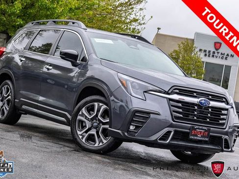 Used 2025 Subaru Ascent Touring AWD/4WD image 1
