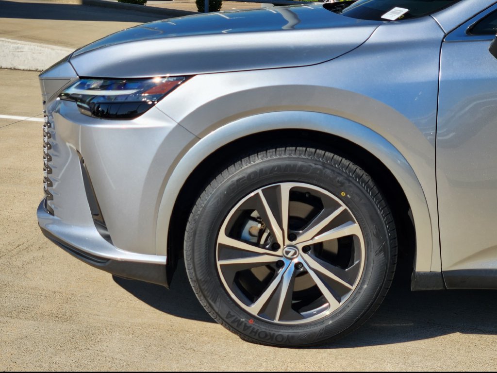 Certified 2024 Lexus RX 350 FWD w/ Accessory Package (K3) image 8