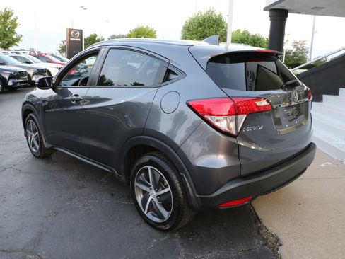 Used 2022 Honda HR-V EX image 3