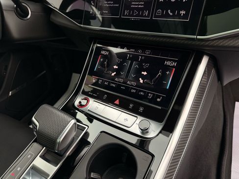 Used 2024 Audi SQ8 Premium Plus image 26