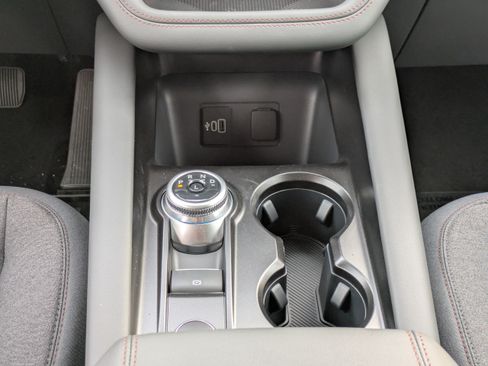 New 2026 Ford Explorer Active RWD image 18