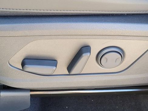 New 2026 Kia Sorento S w/ S Panoramic Sunroof Package AWD/4WD image 11