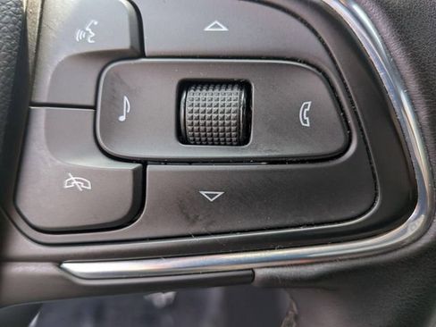 Used 2024 Buick Envista Preferred w/ Convenience I Package FWD image 20