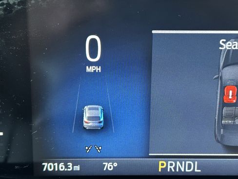 Used 2025 Ford Escape ST-Line image 30