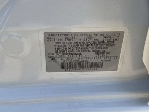 Used 2022 Nissan Versa S FWD image 31