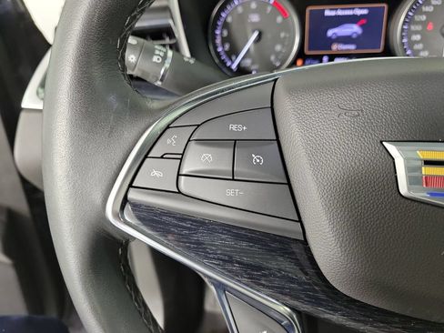 Used 2023 Cadillac XT5 Premium Luxury w/ Technology Package AWD/4WD image 23