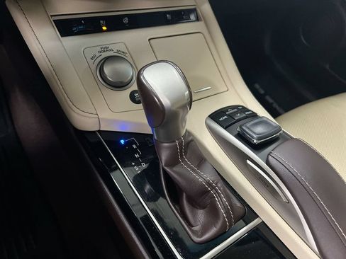 Used 2018 Lexus ES 350 w/ Navigation System Package FWD image 18
