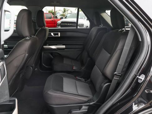 Used 2023 Ford Explorer XLT w/ Class IV Trailer Tow Package image 36