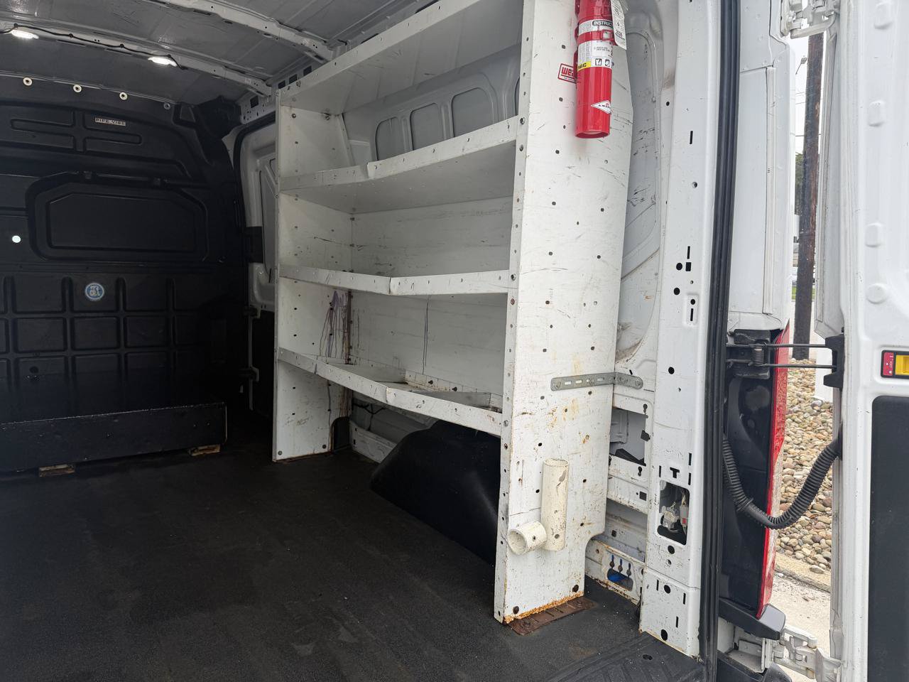 Used 2019 Ford Transit 250 148 Medium Roof RWD image 17