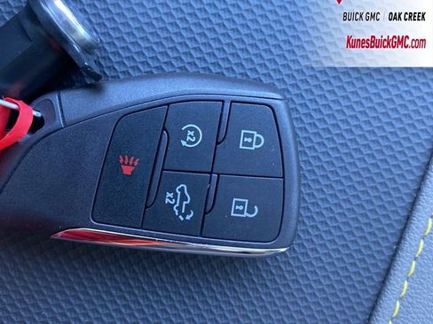 Used 2026 Chevrolet Silverado 1500 ZR2 image 27