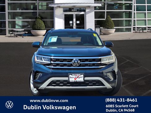 Used 2021 Volkswagen Atlas SE image 2