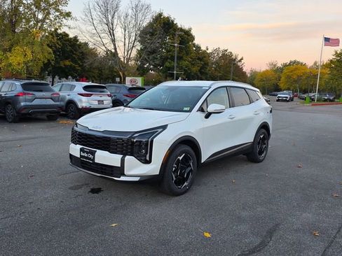 New 2026 Kia Sportage AWD Hybrid image 3