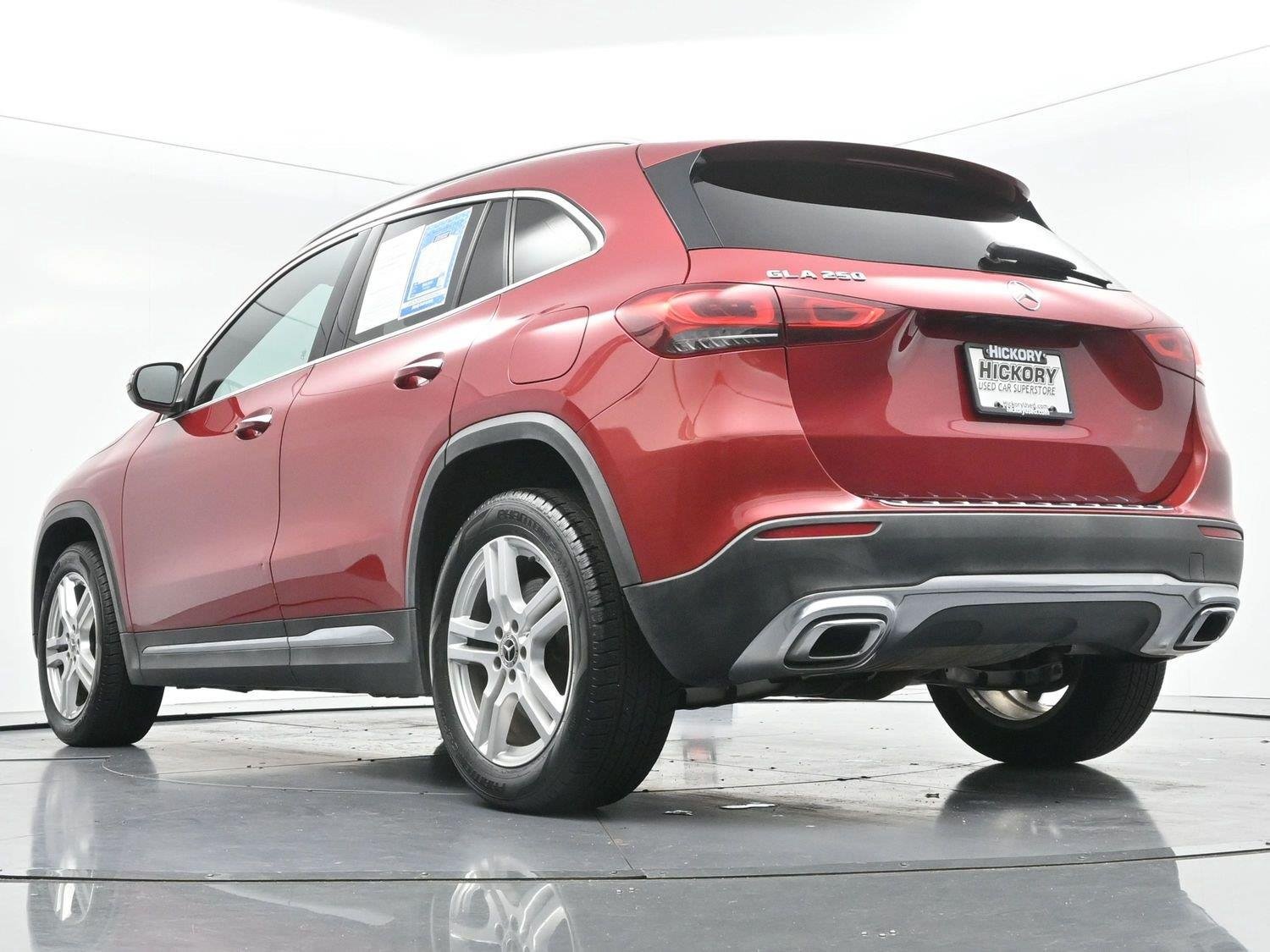 Used 2021 Mercedes-Benz GLA 250 w/ Premium Package image 48