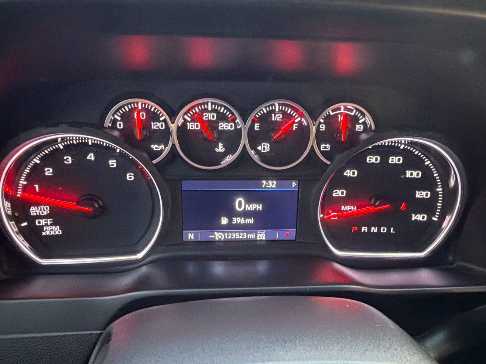 Used 2020 Chevrolet Silverado 1500 RST AWD/4WD image 20