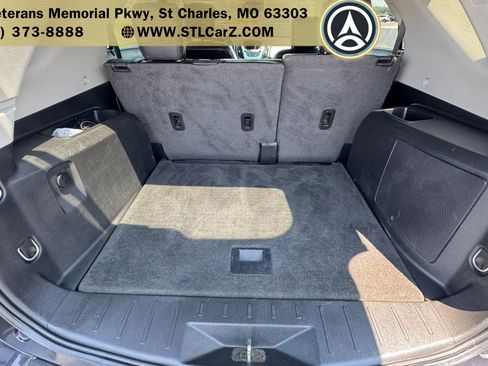 Used 2016 Chevrolet Equinox LTZ w/ Enhanced Convenience Package FWD image 16