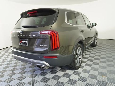 Used 2021 Kia Telluride EX w/ EX Premium Package image 8