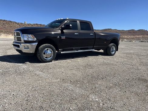 Used 2011 RAM 3500 Big Horn AWD/4WD image 4