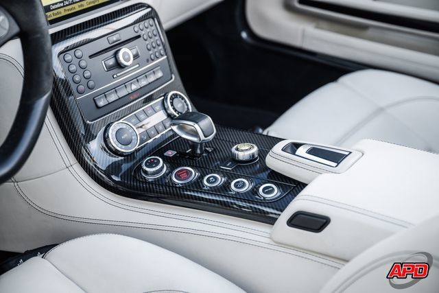 Used 2012 Mercedes-Benz SLS AMG Roadster image 74