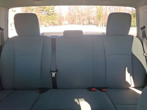 Used 2017 RAM 1500 Express image 13